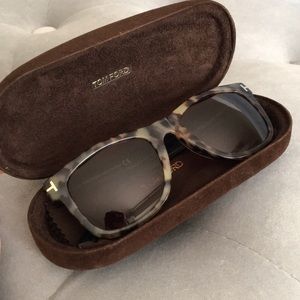 EUC Tom Ford ‘Leo’ sunglasses in Havana!
